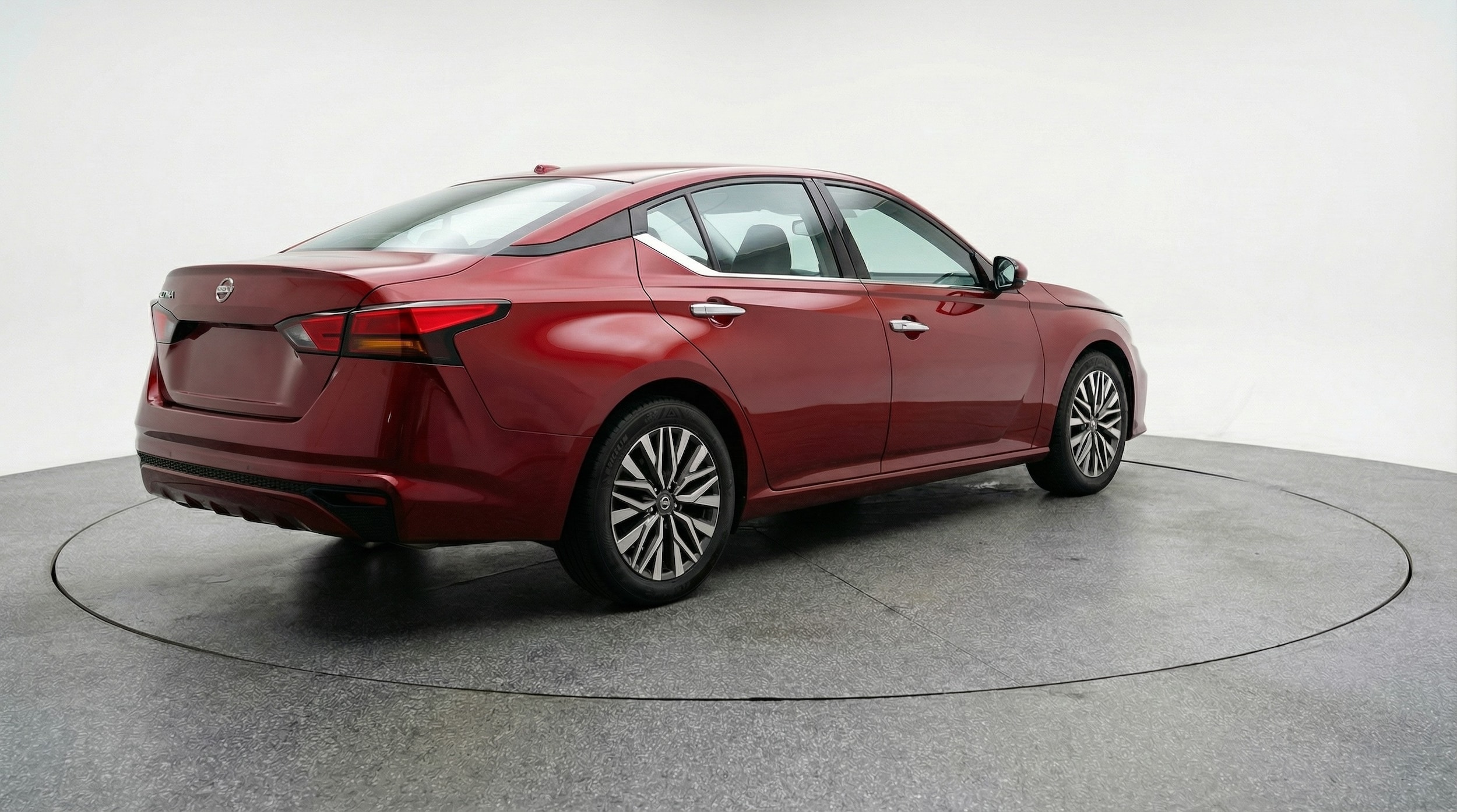 Thumbnail: 2025 Nissan Altima - 7