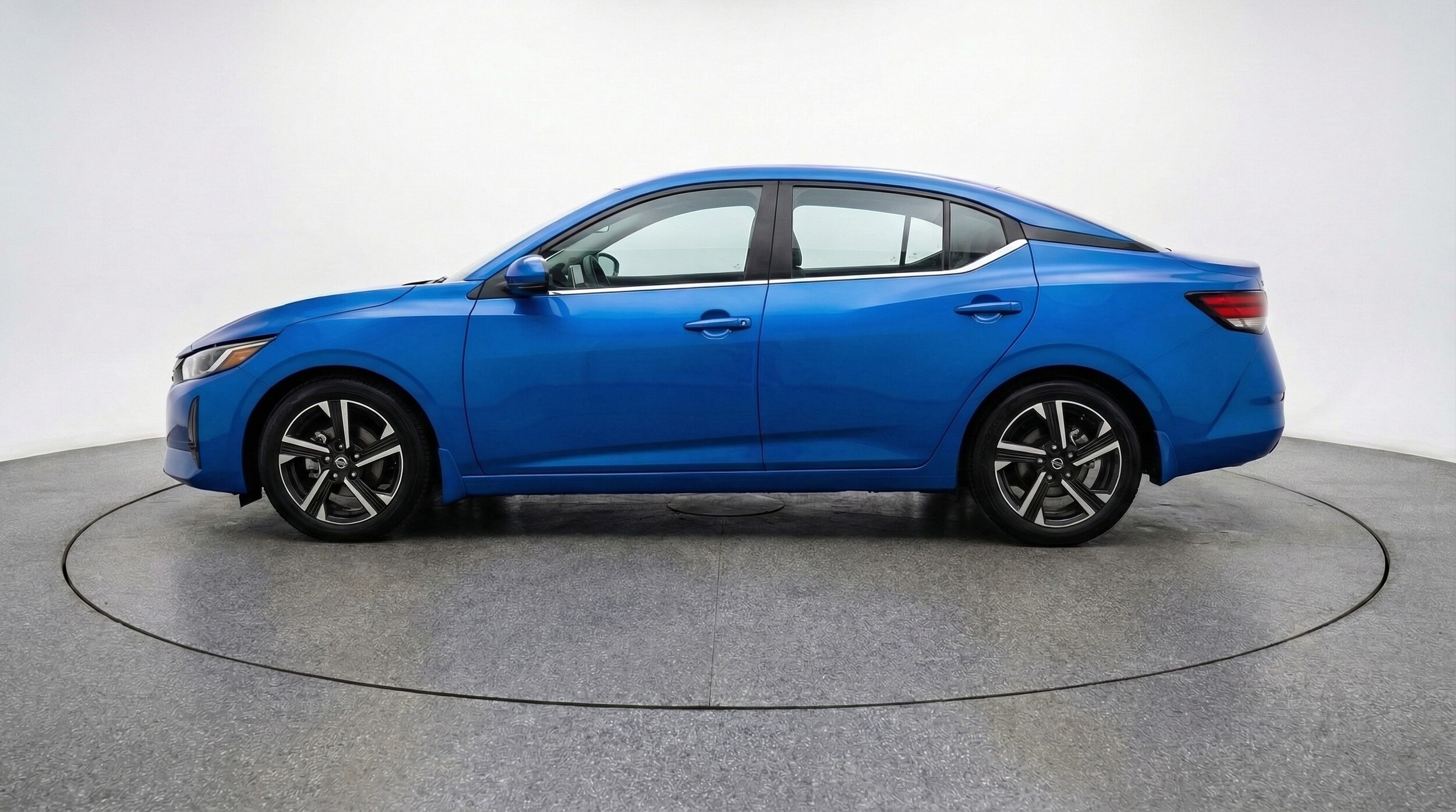 Thumbnail: 2025 Nissan Sentra - 4