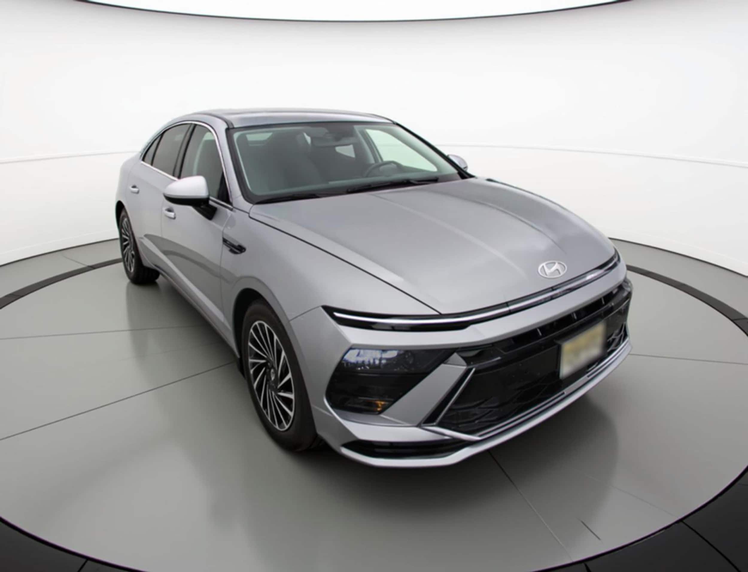 Thumbnail: 2025 Hyundai Sonata - 1