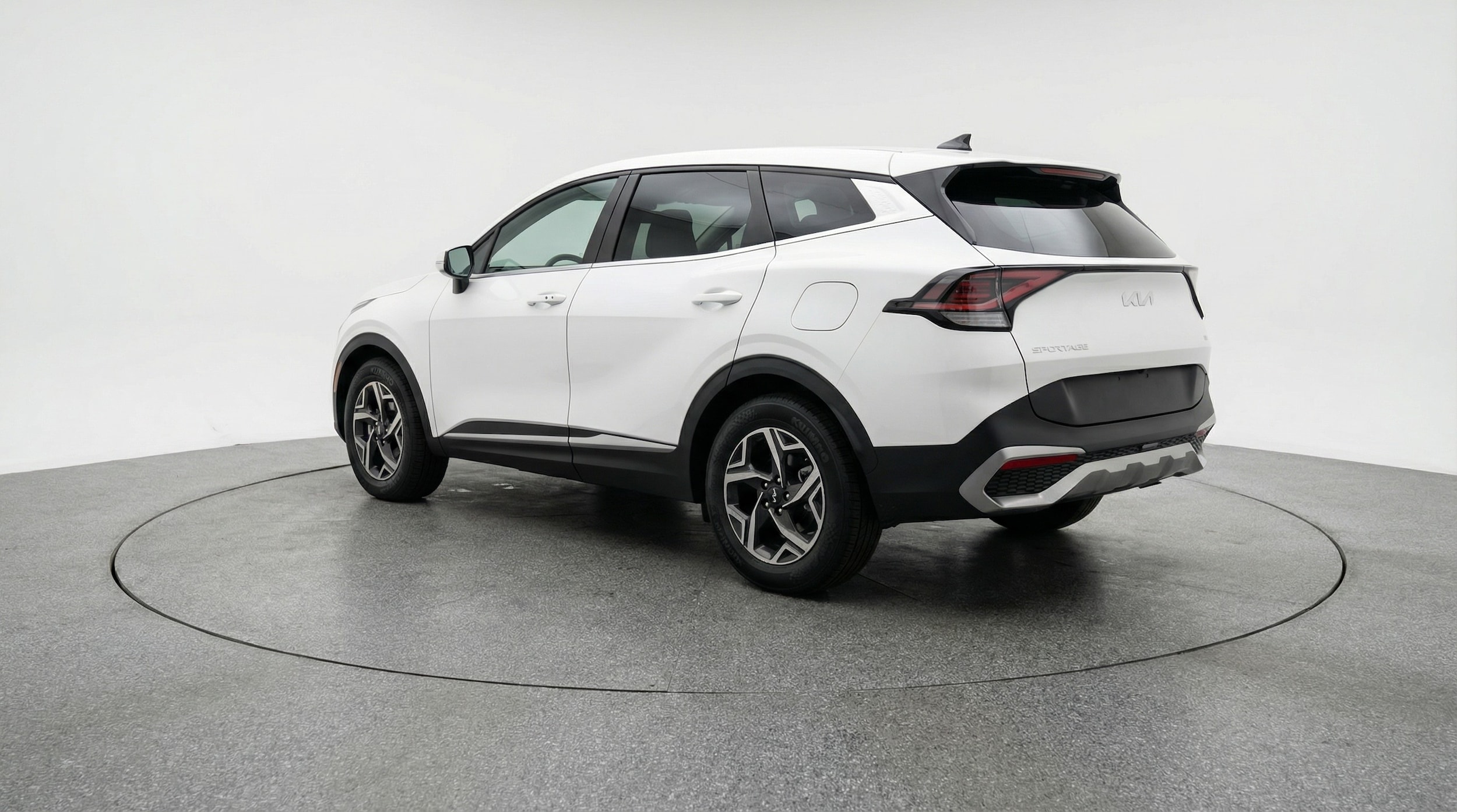 Thumbnail: 2025 Kia Sportage - 5