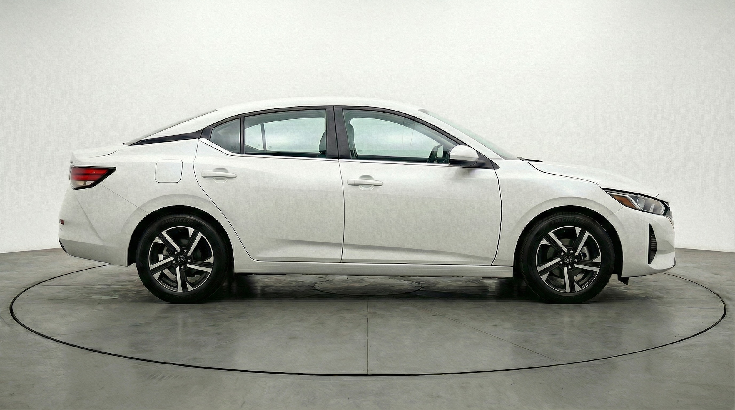 Thumbnail: 2025 Nissan Sentra - 8