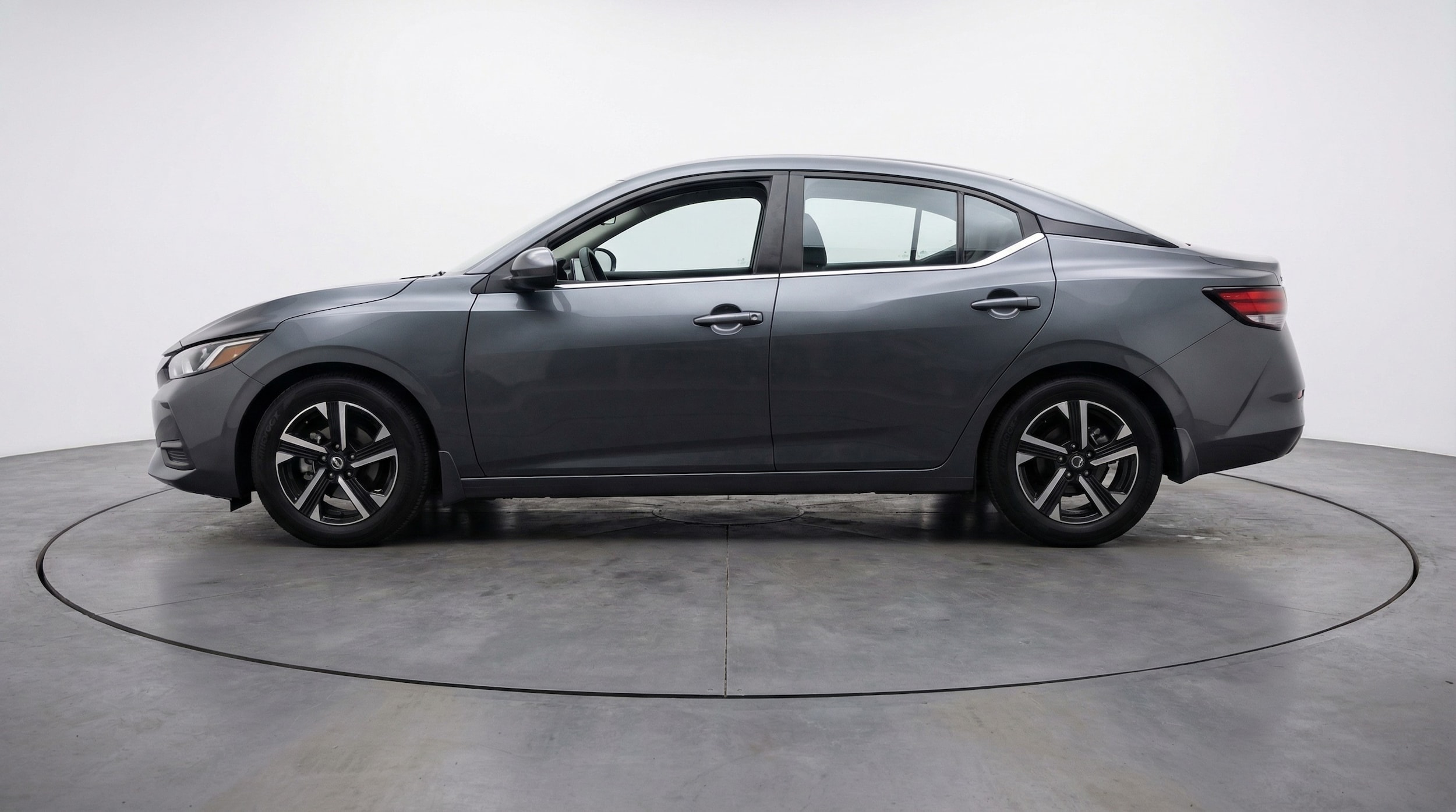 Thumbnail: 2025 Nissan Sentra - 4
