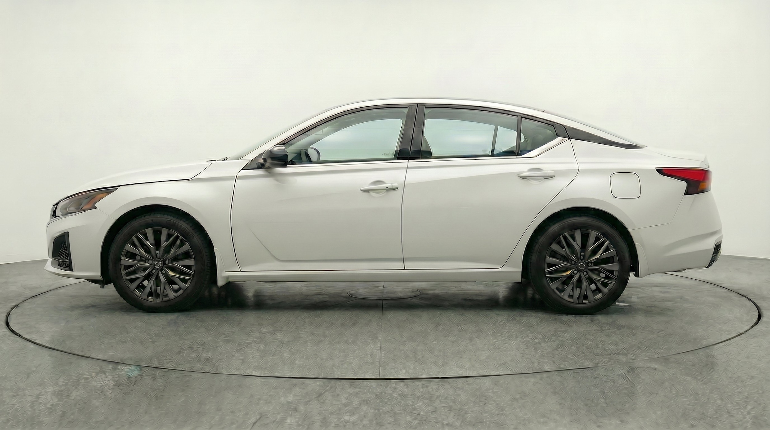 Thumbnail: 2026 Nissan Altima - 5