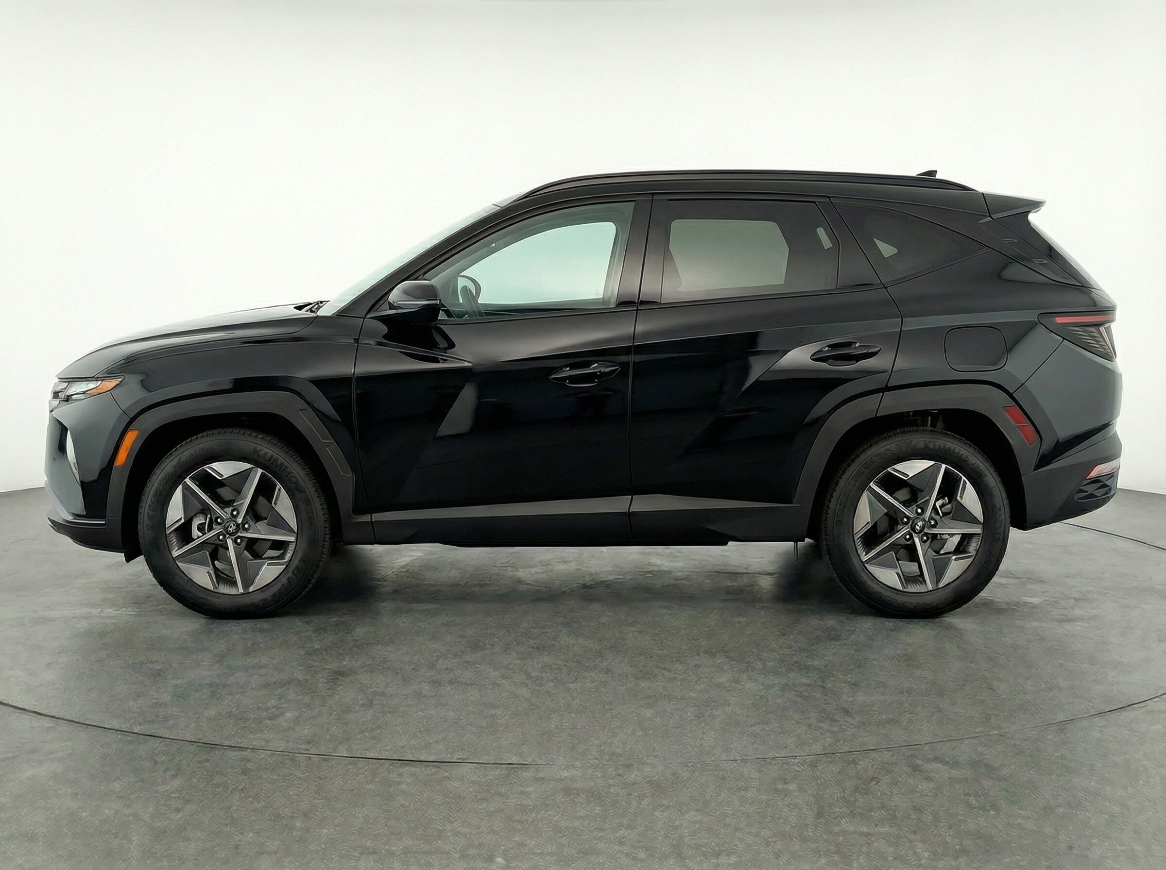 Thumbnail: 2025 Hyundai Tucson - 4