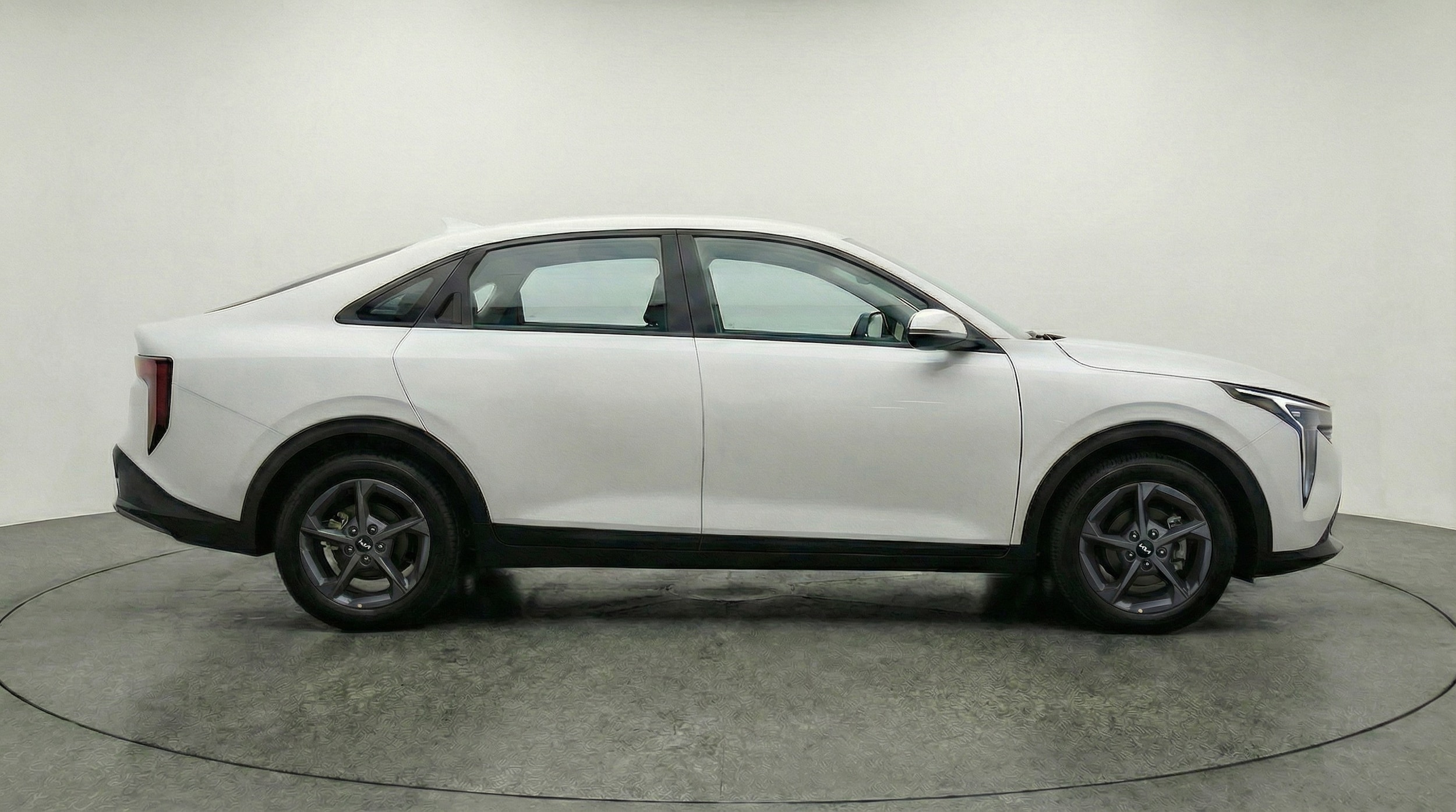 Thumbnail: 2025 Kia K4 - 8