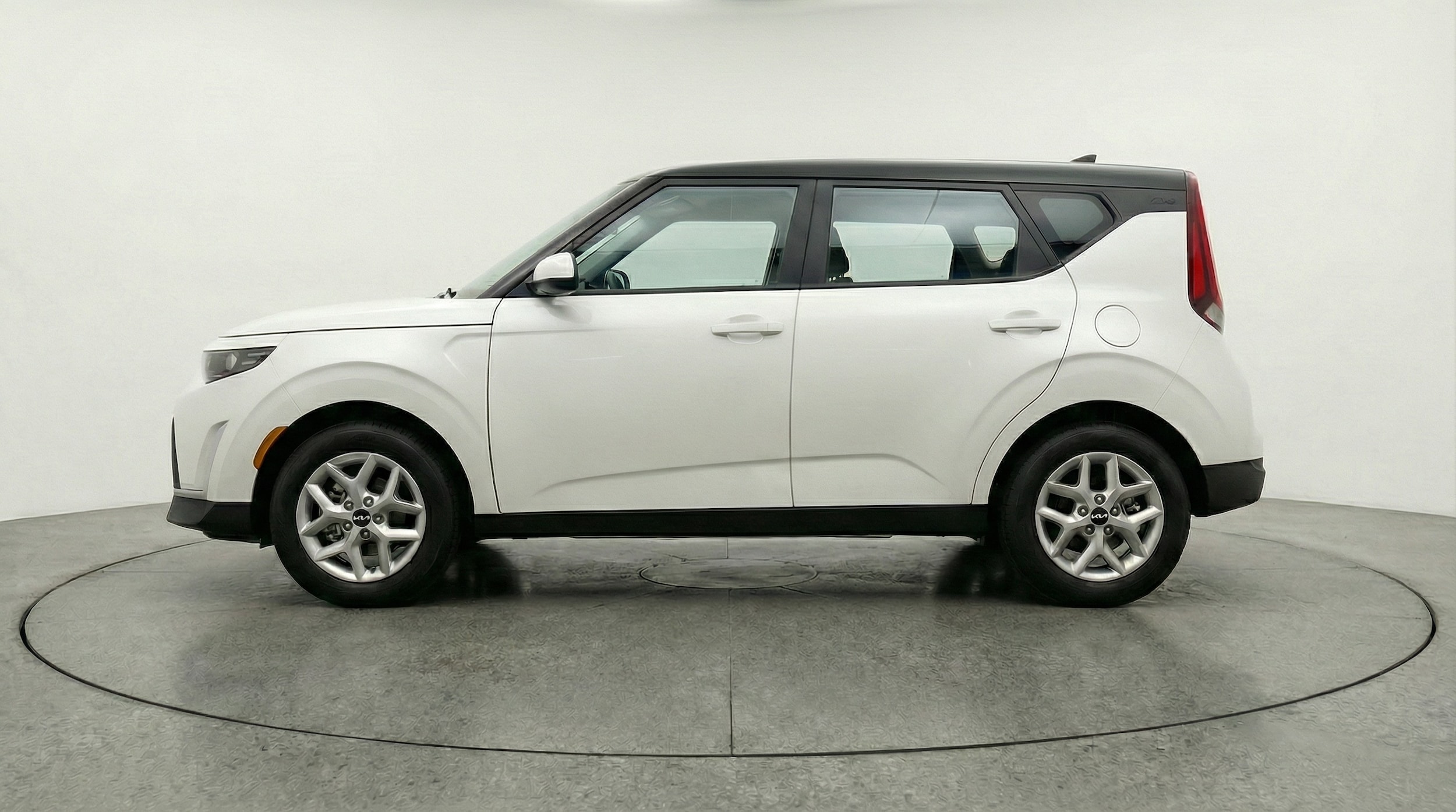 Thumbnail: 2025 Kia Soul - 4