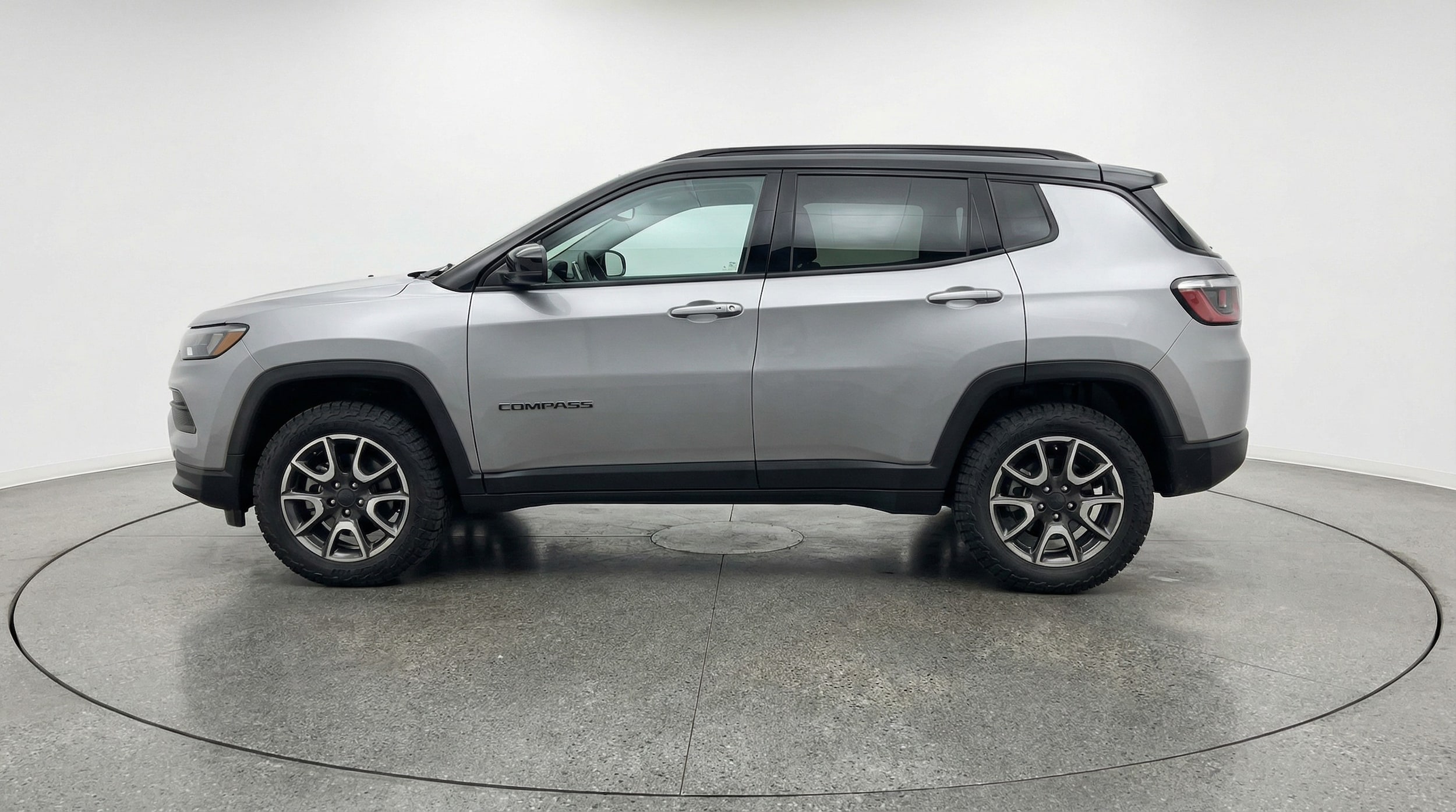 Thumbnail: 2025 Jeep Compass - 4
