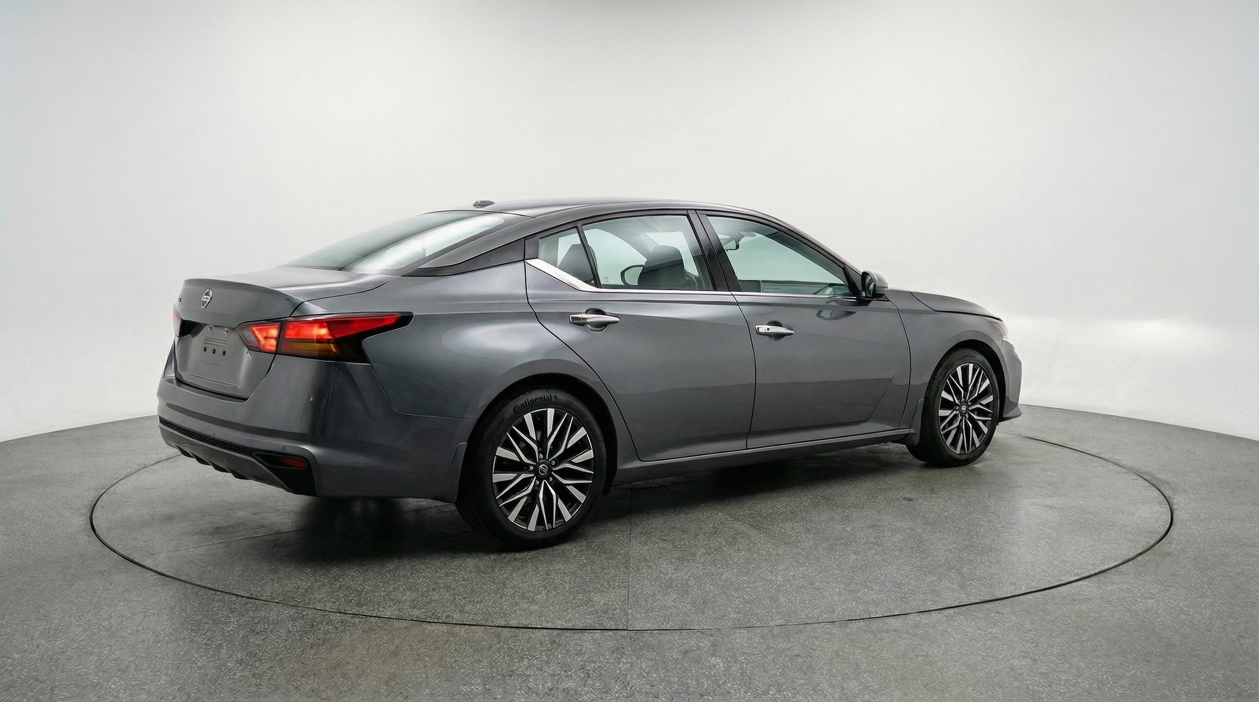 Thumbnail: 2025 Nissan Altima - 7