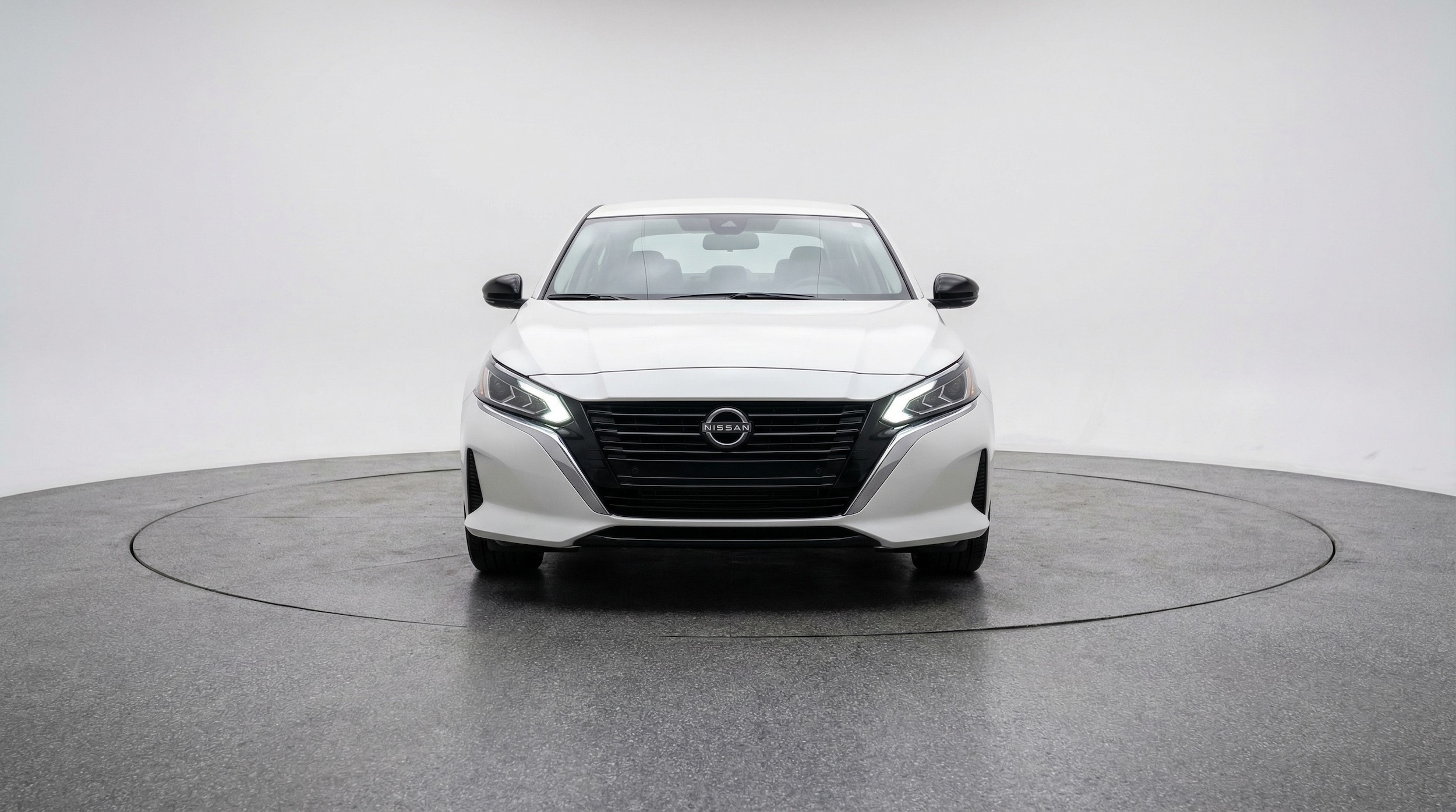 Thumbnail: 2025 Nissan Altima - 2