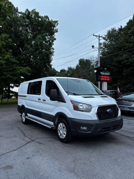  Ford Transit-250 Cargo