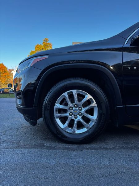 Used 2020 Chevrolet Traverse LS w/1LS SUV