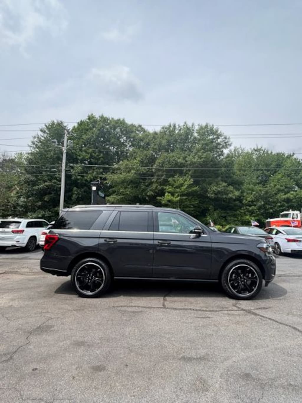 Used 2022 Ford Expedition Limited SUV