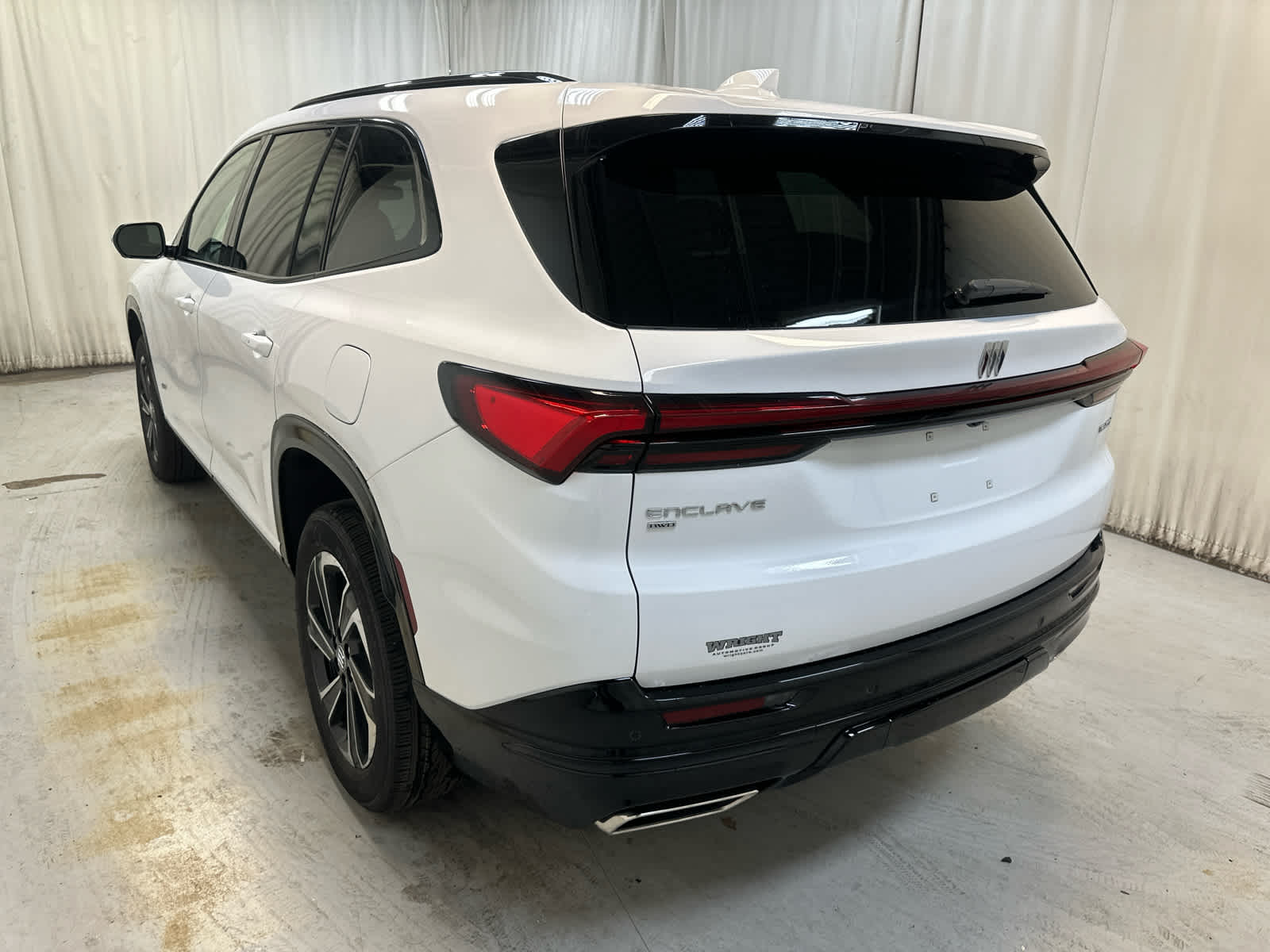 2026 Buick Enclave Sport Touring photo 3