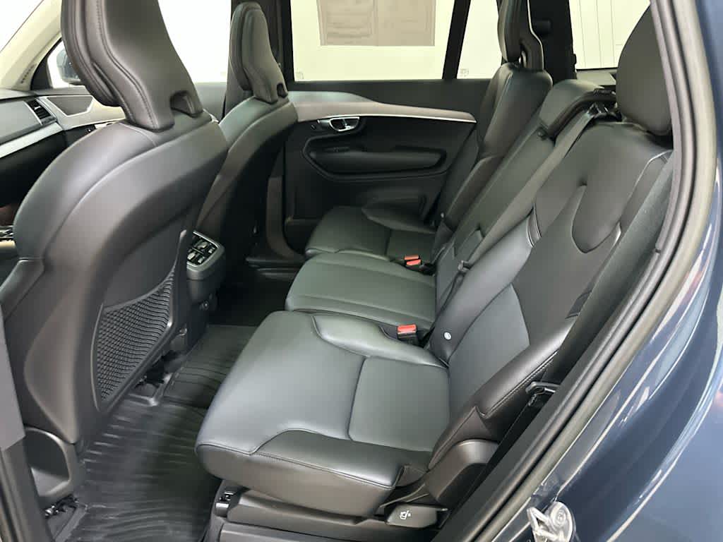 2023 Volvo XC90 Core - Photo 21
