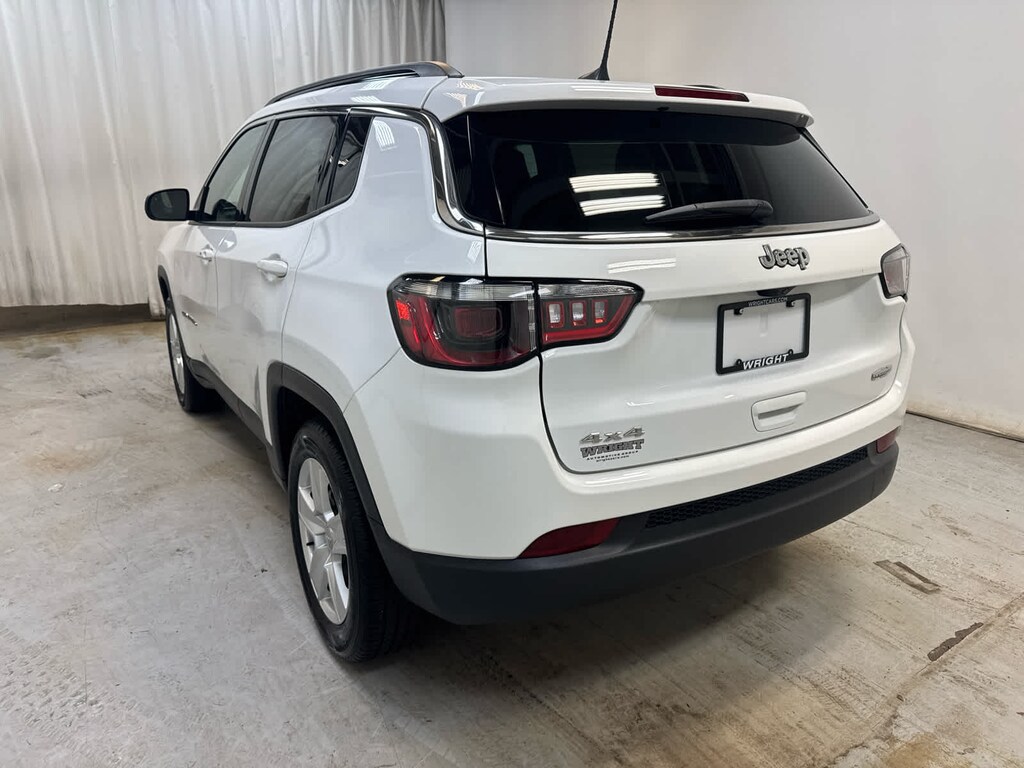 Used 2022 Jeep Compass Latitude SUV