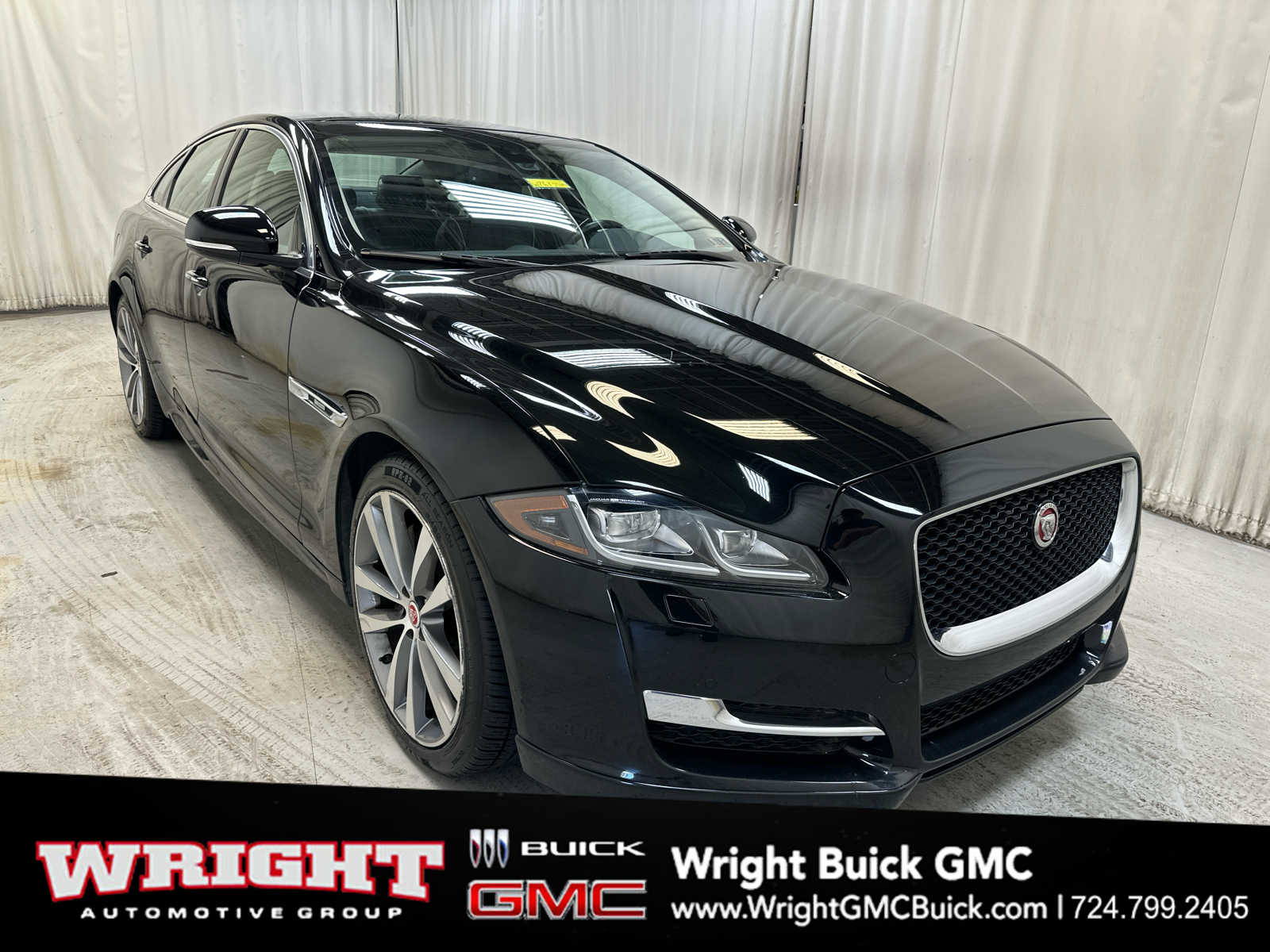 2017 Jaguar XJ XJ R-Sport AWD's photo