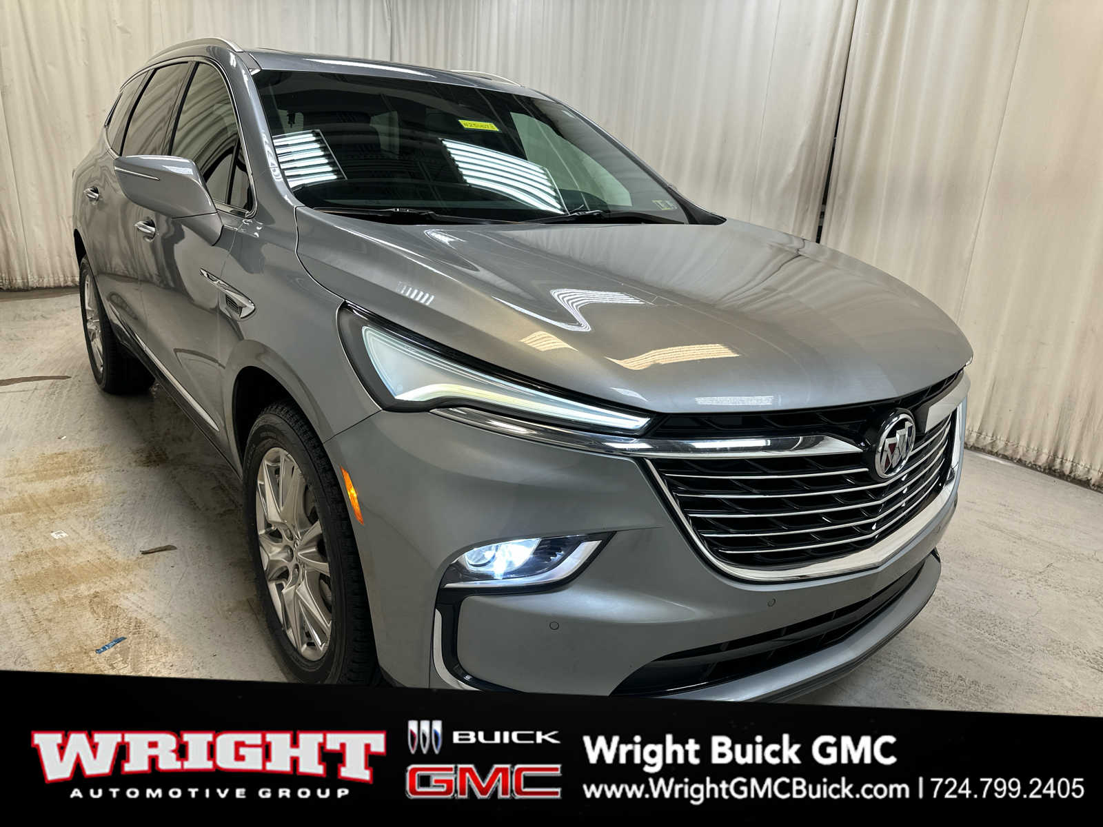 2023 Buick Enclave Essence's photo