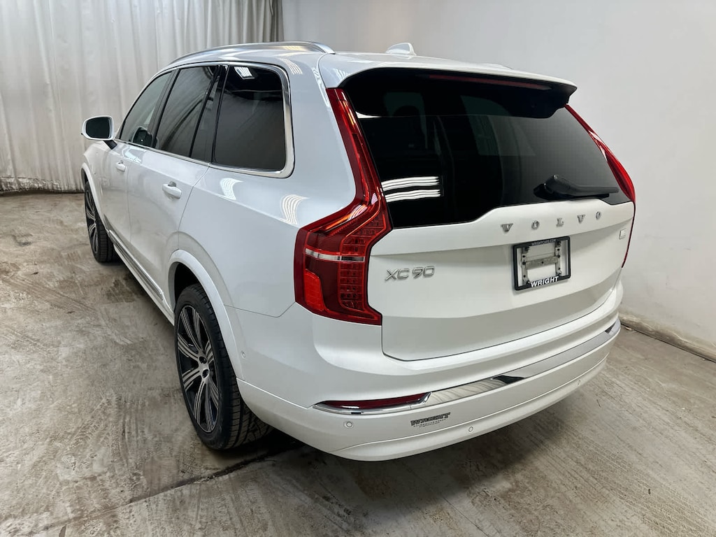 Used 2023 Volvo XC90 Recharge Plug-In Hybrid Plus Bright 7-Seater SUV