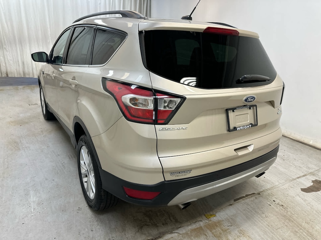 Used 2017 Ford Escape SE SUV