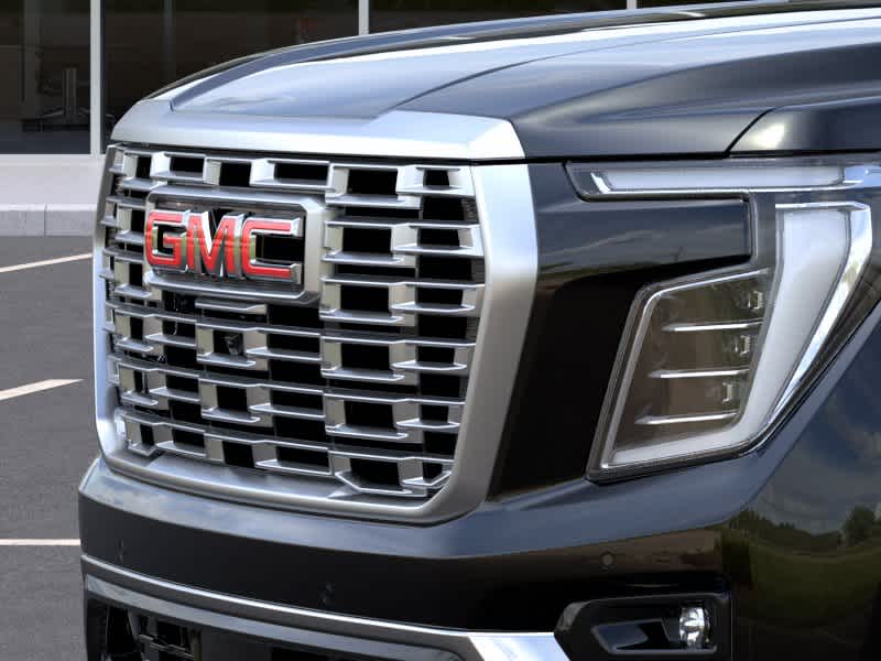 2026 GMC Yukon XL Denali - Photo 13