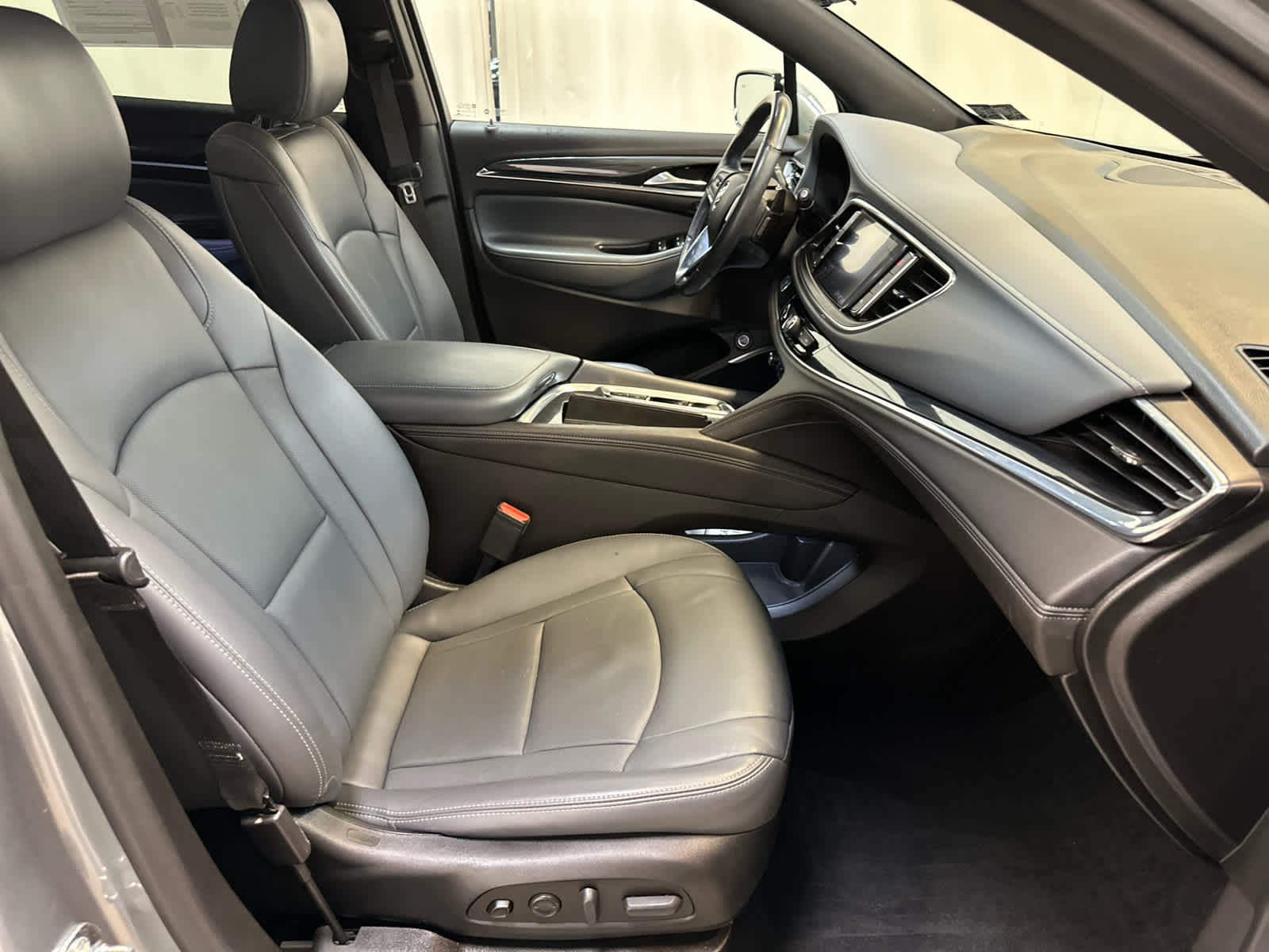 2023 Buick Enclave Premium - Photo 14