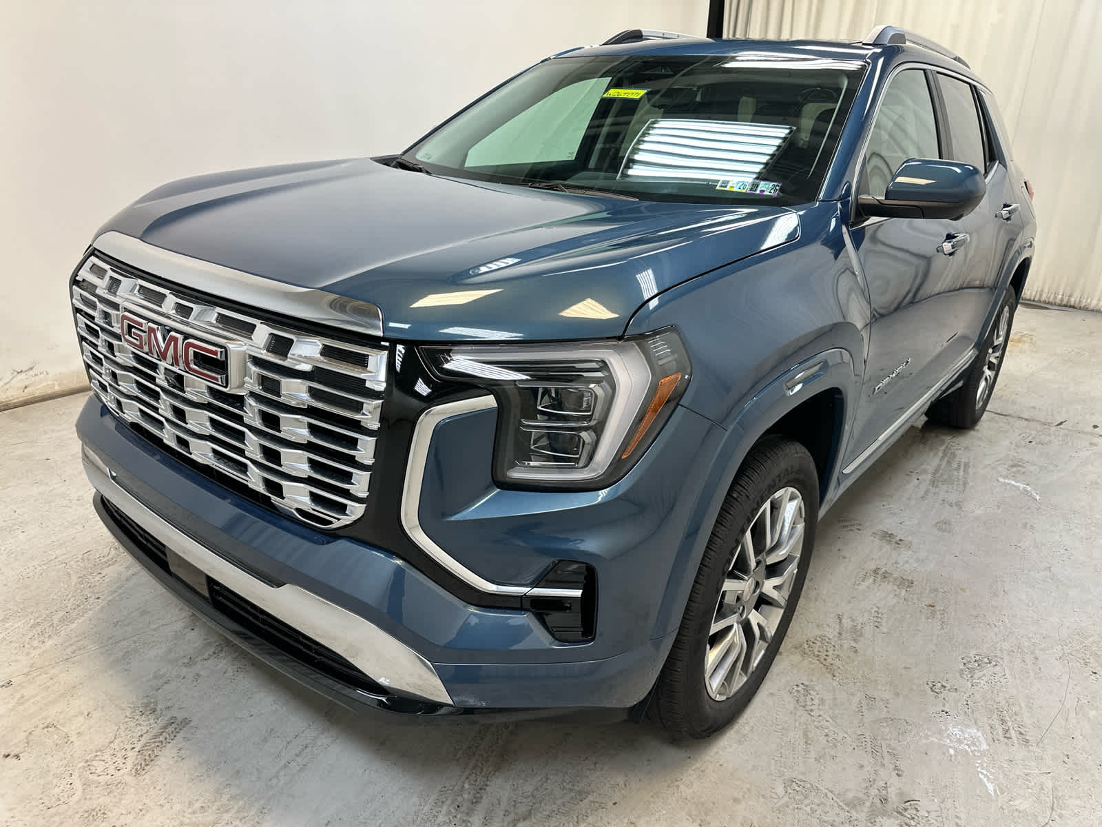 2026 Gmc Terrain Denali photo 3