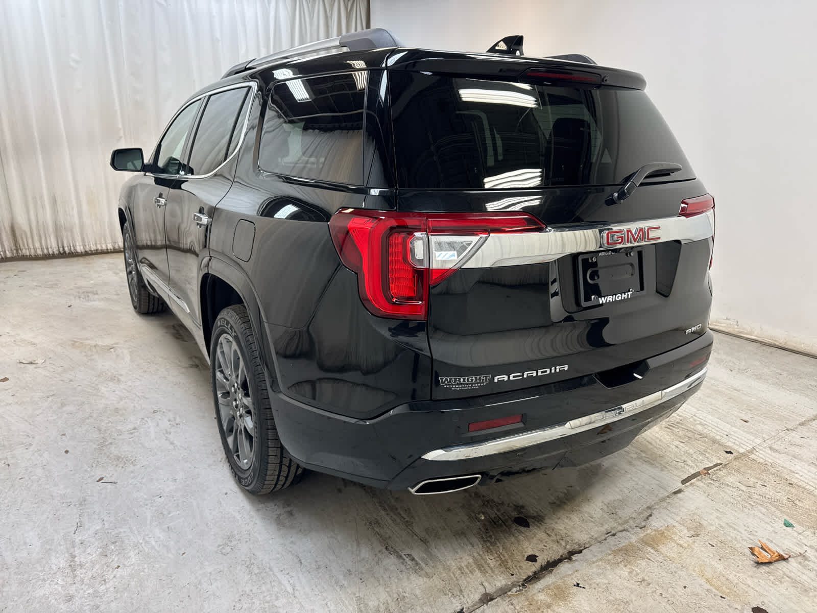 2023 Gmc Acadia Denali photo 4