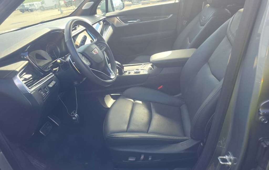 Used 2024 CADILLAC XT6 Sport SUV