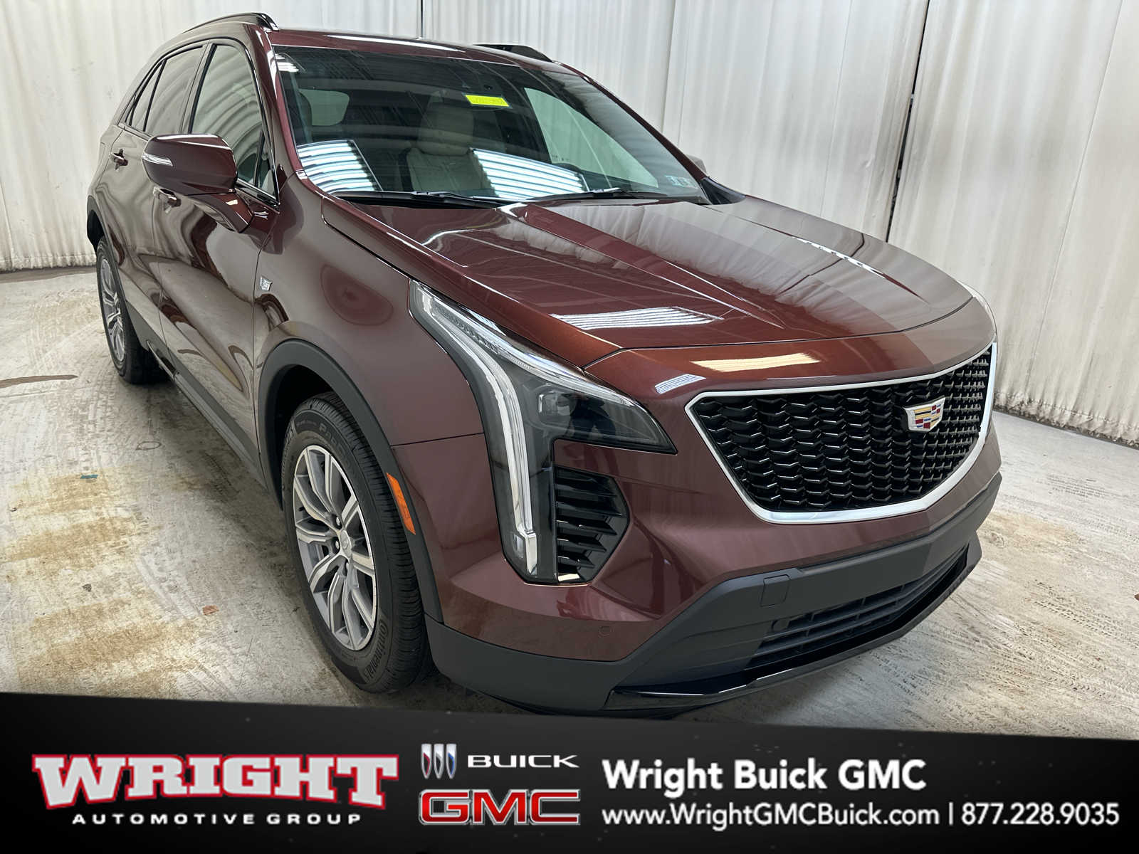 2023 Cadillac XT4 Sport's photo