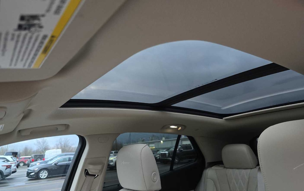 Used 2023 Buick Envision Avenir SUV