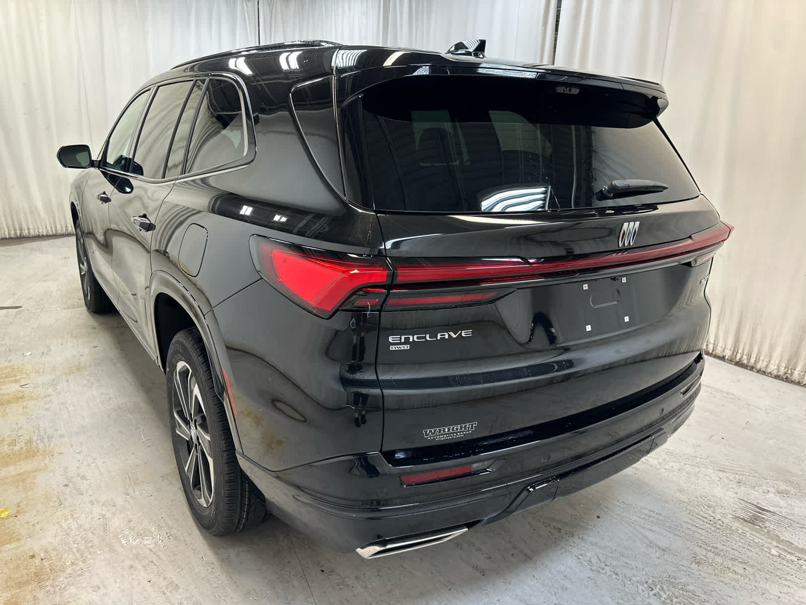 2026 Buick Enclave Sport Touring photo 4