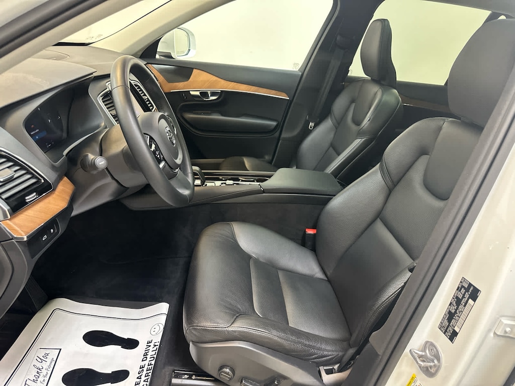 Used 2023 Volvo XC90 Recharge Plug-In Hybrid Plus Bright 7-Seater SUV