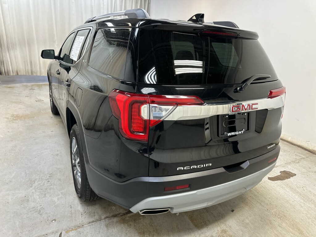 Used 2023 GMC Acadia SLT SUV