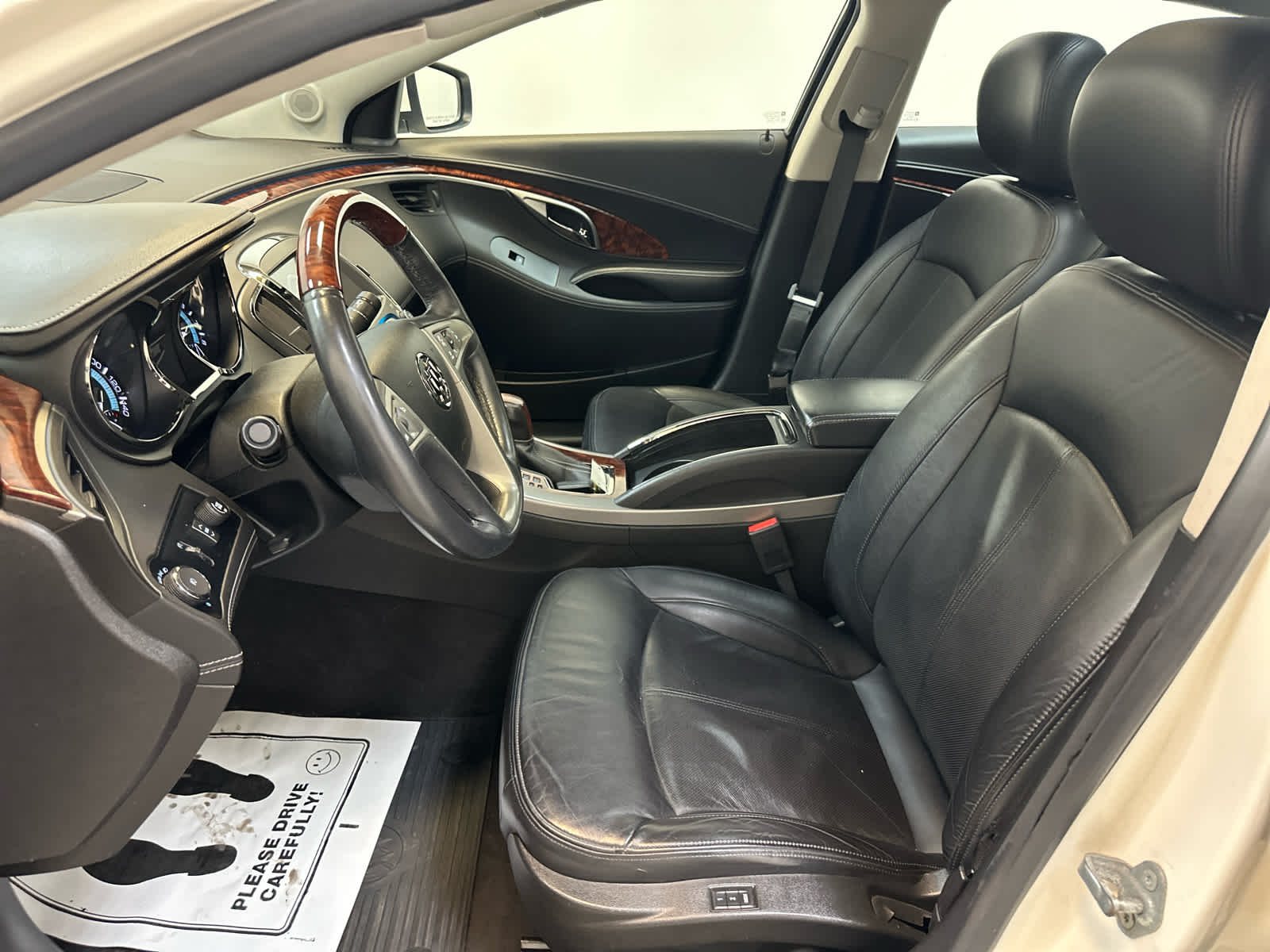 2012 Buick LaCrosse Premium photo 4