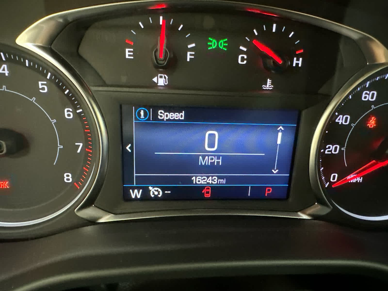 2023 GMC Acadia SLE - Photo 15