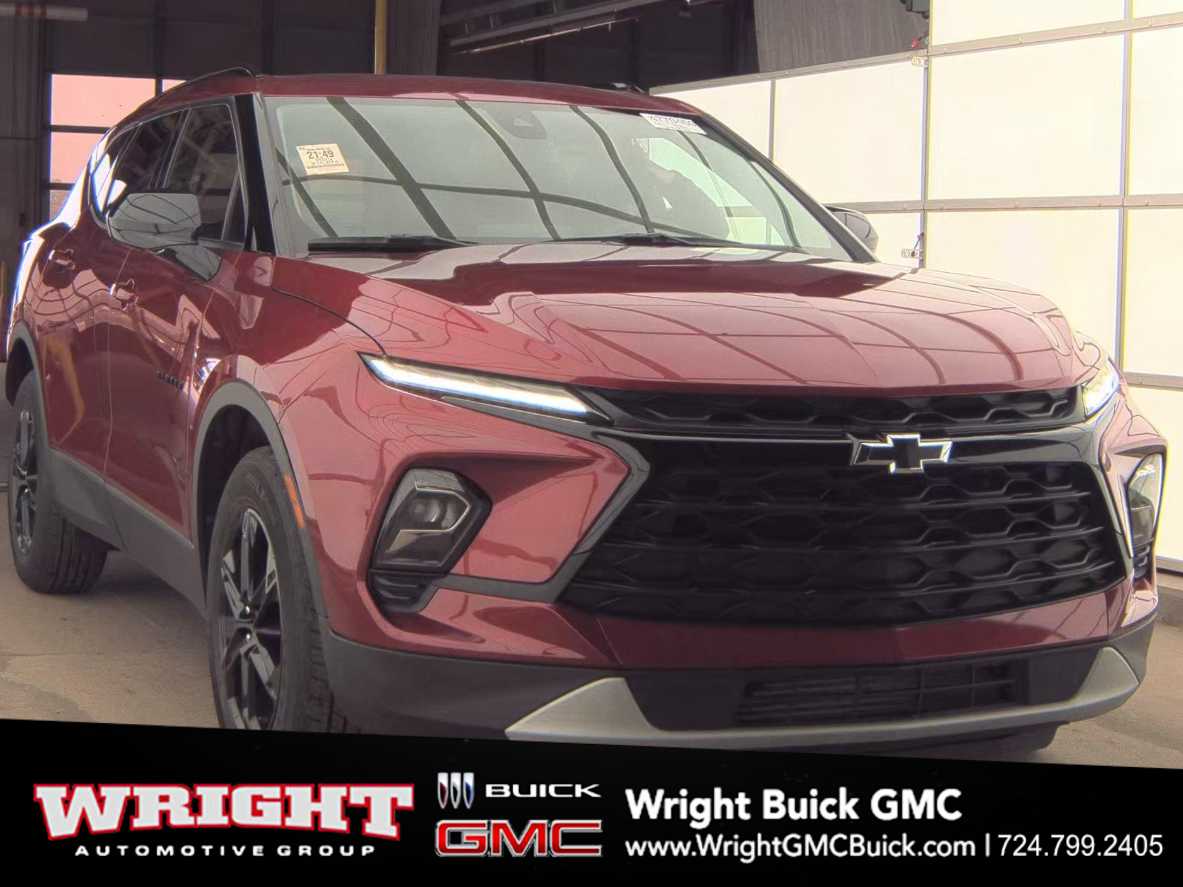 2023 Chevrolet Blazer 2.0T 2LT AWD's photo