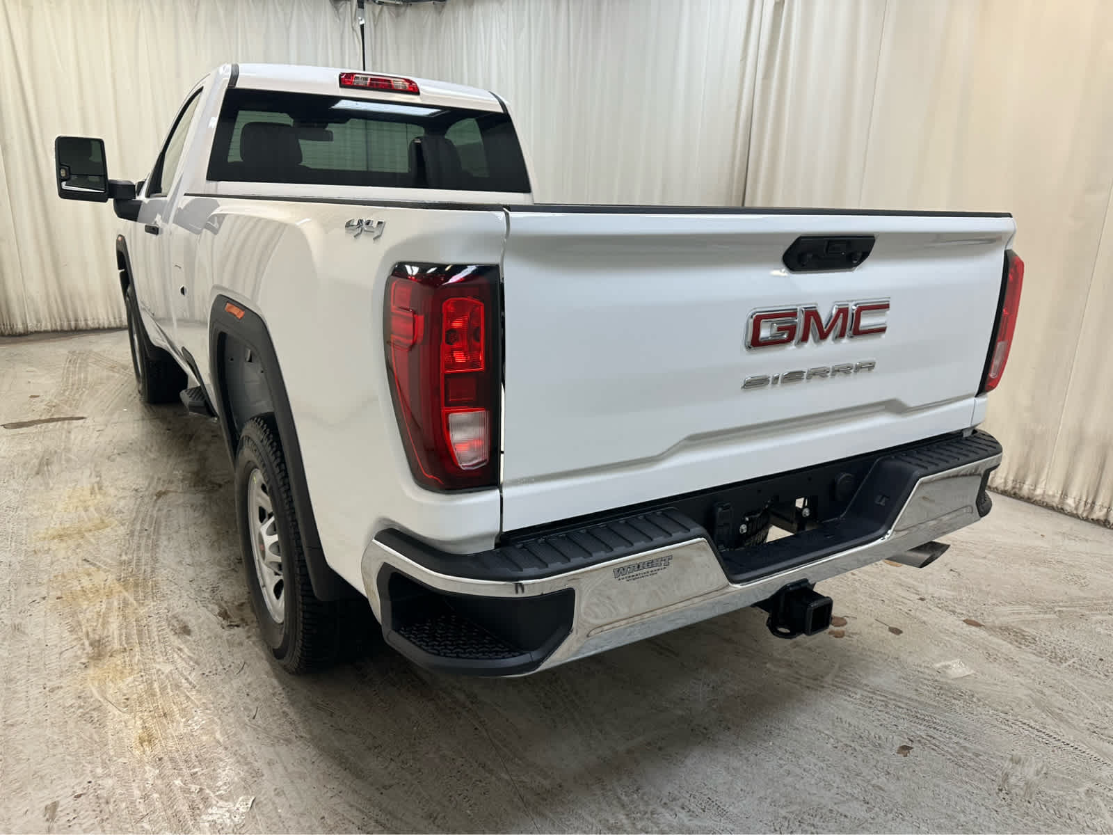 2025 Gmc Sierra 2500 HD Pro photo 4