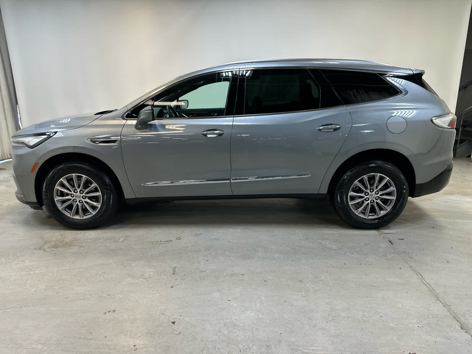 2023 Buick Enclave Premium - Photo 9