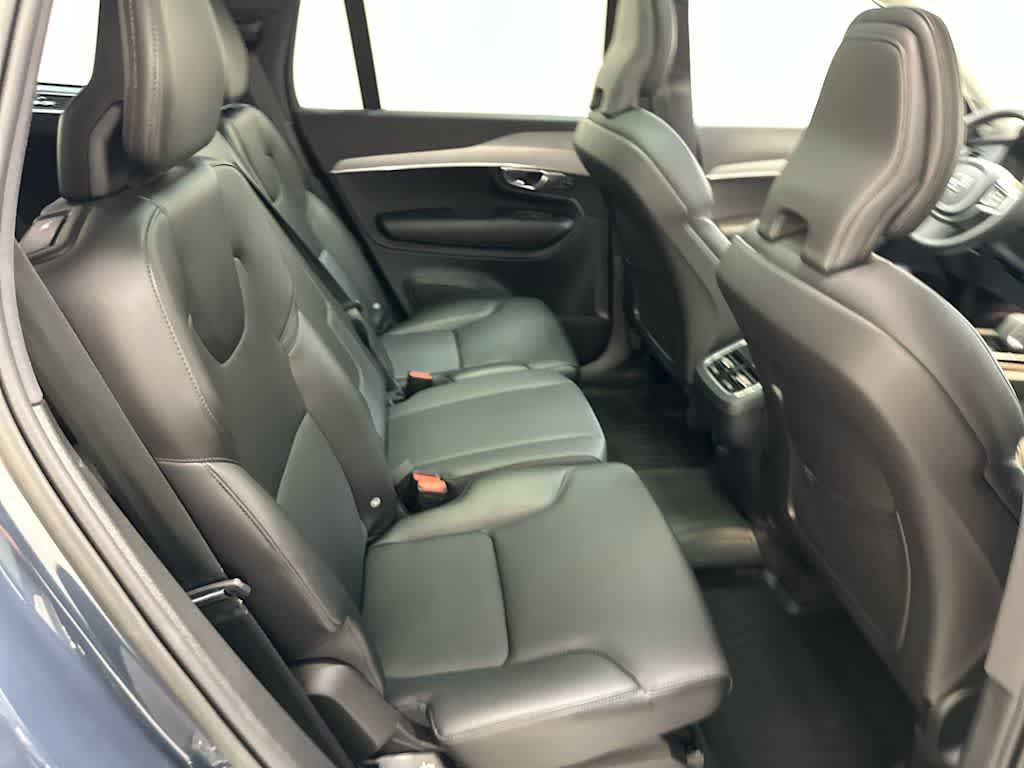 2023 Volvo XC90 Core - Photo 20
