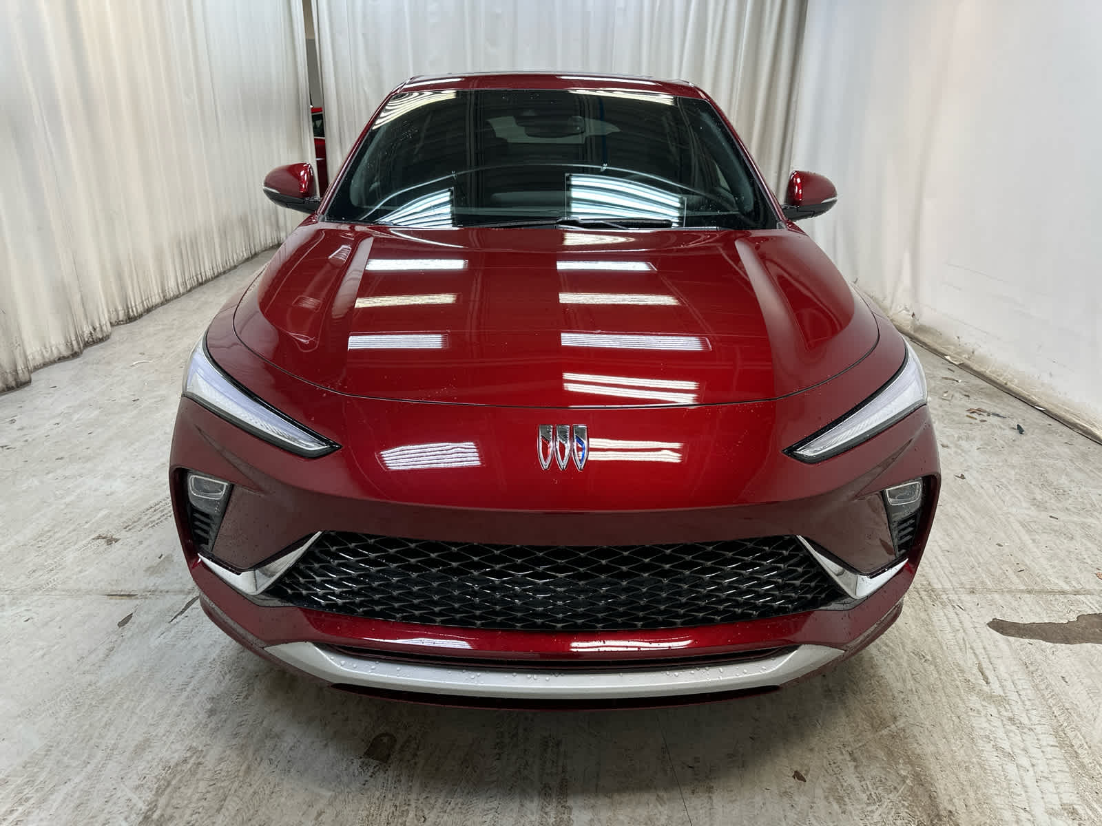 2025 Buick Envista Avenir photo 2