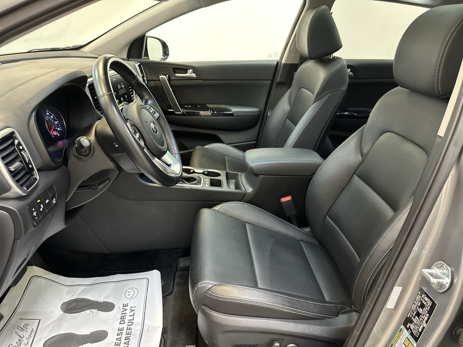 2022 Kia Sportage EX photo 4