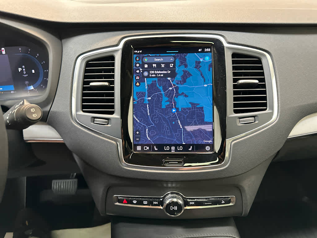 2023 Volvo XC90 Core - Photo 6