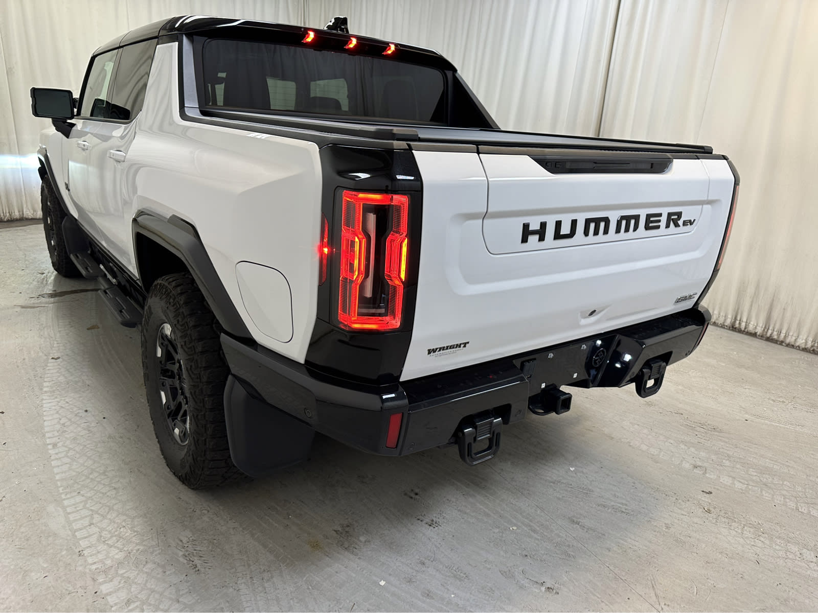 2022 Gmc Hummer EV Pickup photo 4