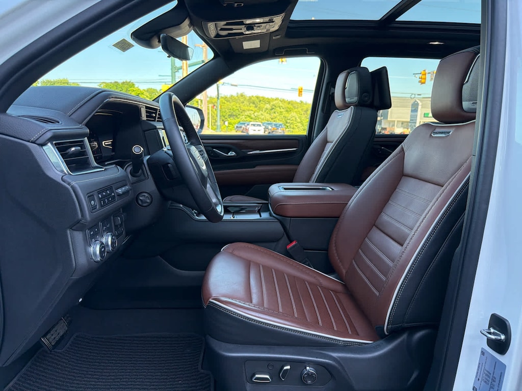 Used 2023 GMC Yukon Denali Ultimate SUV