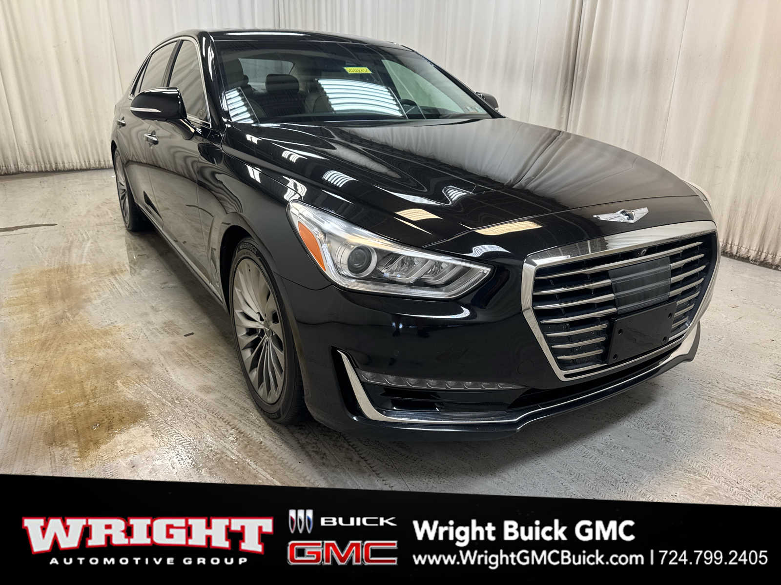 2018 Genesis G90 5.0 Ultimate AWD's photo