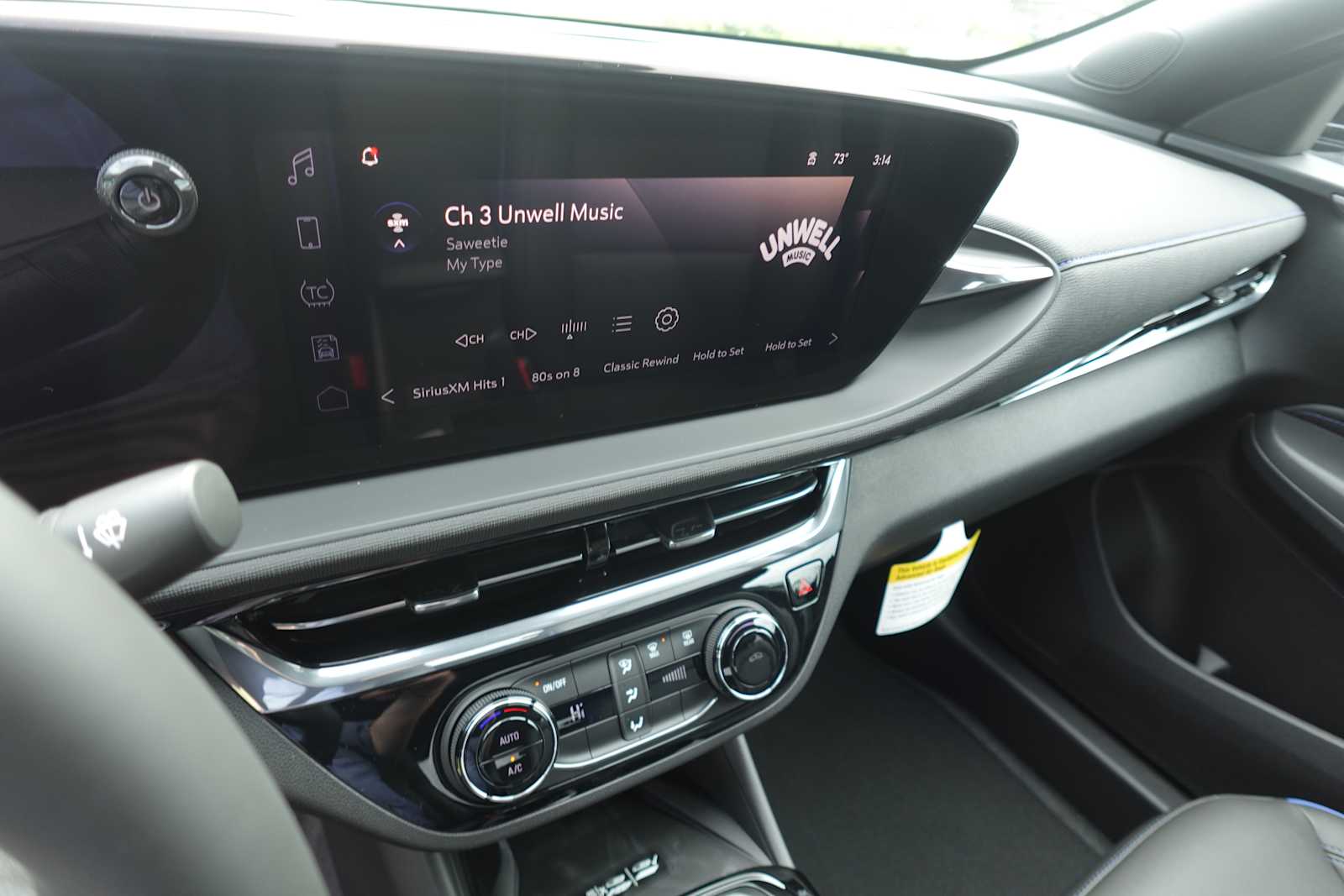 2026 Buick Envista Sport Touring - Photo 17