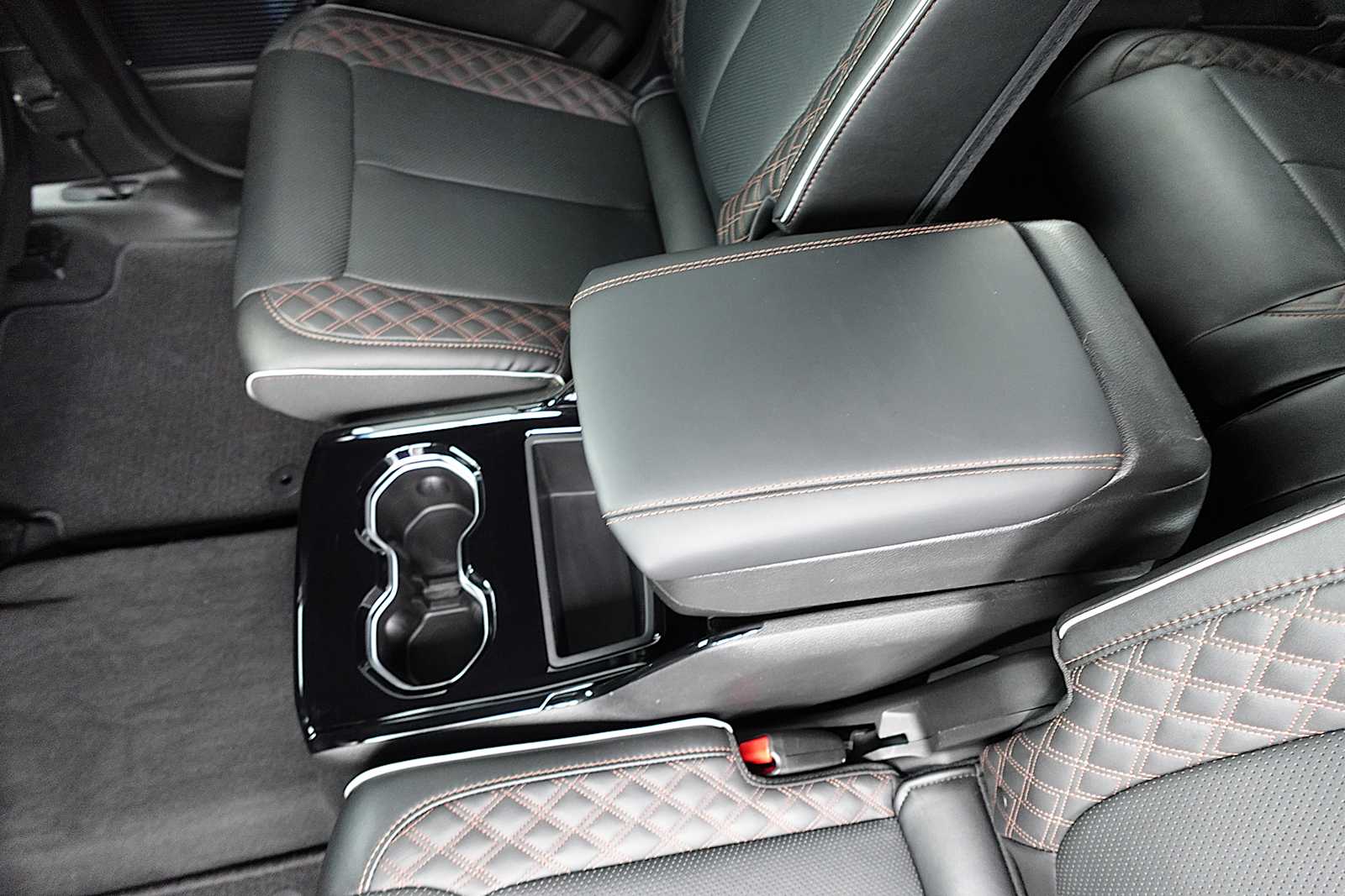 2023 Jeep Grand Cherokee L Summit - Photo 30