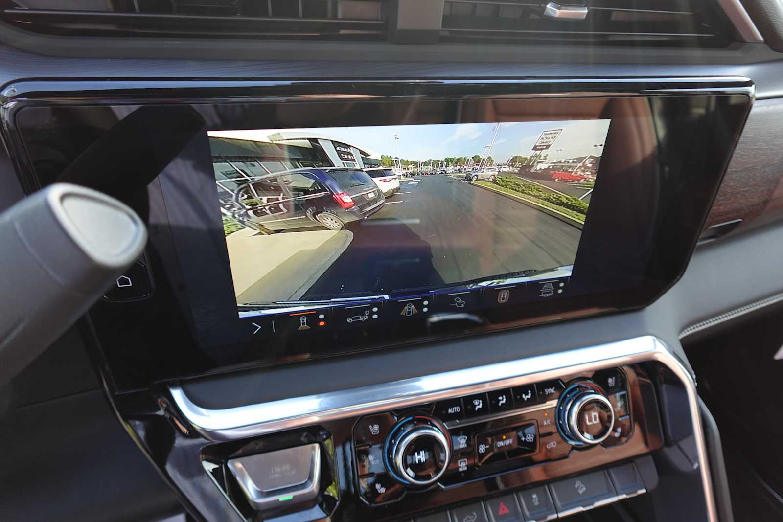 2026 GMC Sierra 2500HD Denali Ultimate - Photo 28