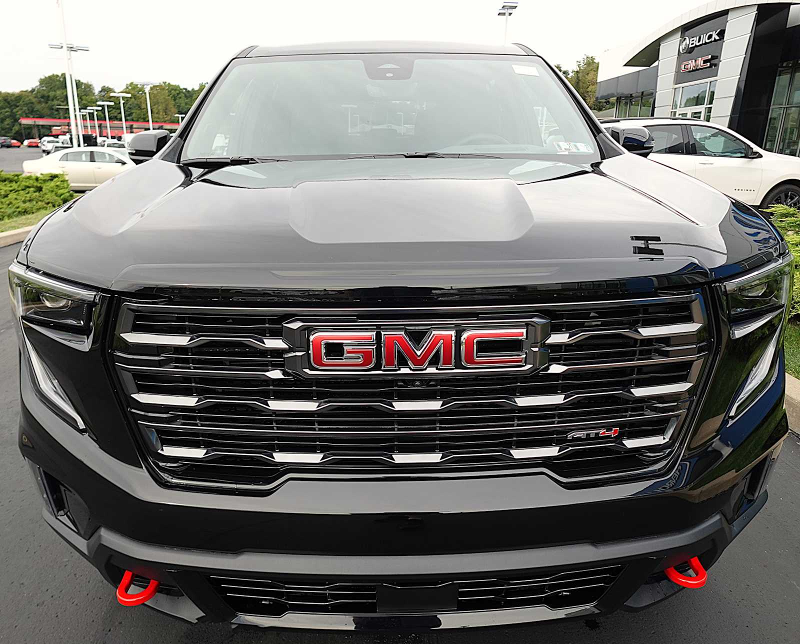 2026 GMC Acadia AT4 - Photo 8