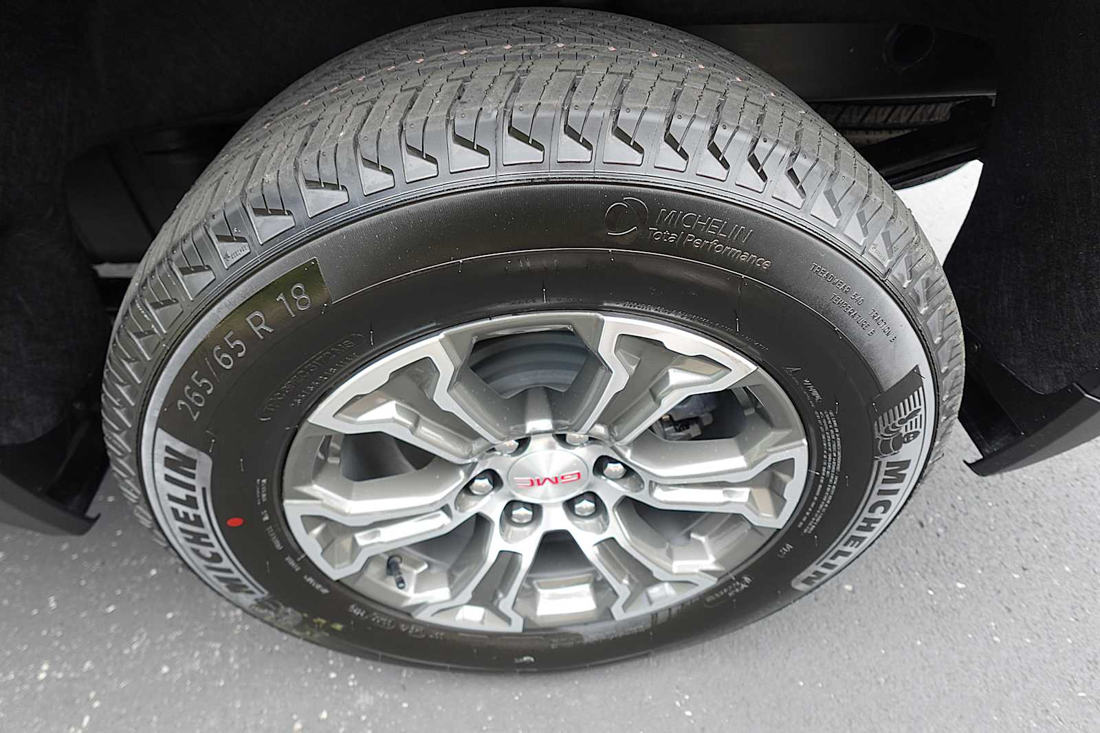 2026 GMC Sierra 1500 SLT - Photo 35
